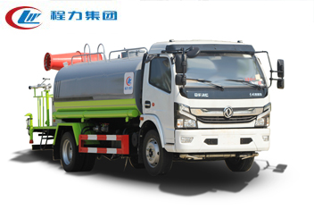 國(guó)六大多利卡噴霧車(chē)
